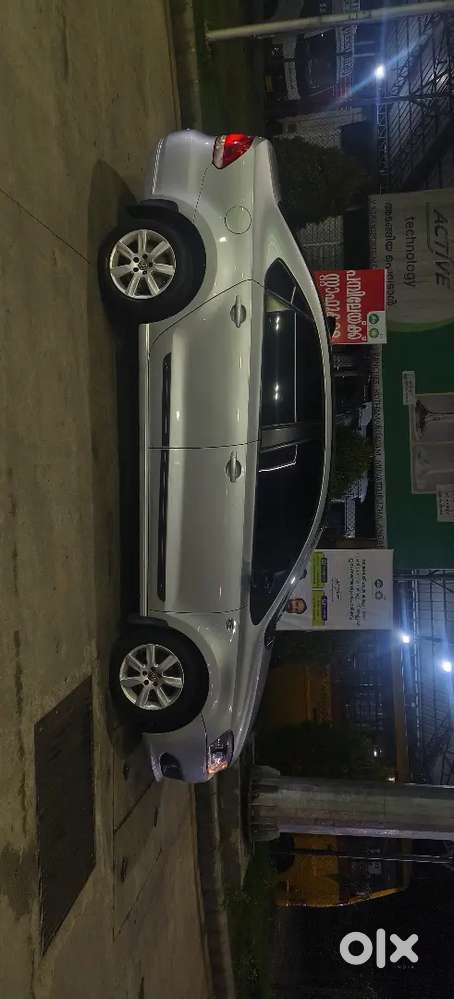 Volkswagen Vento 2011 Petrol Well Maintained