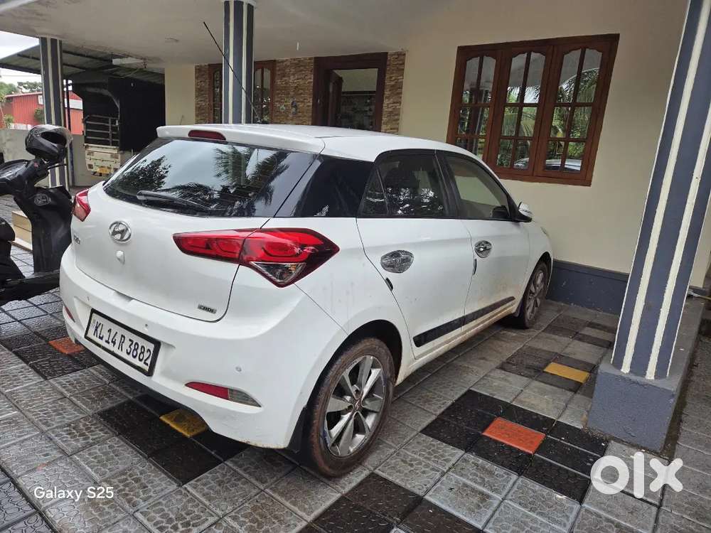 Hyundai I20 2015 Diesel 109000 Km Driven