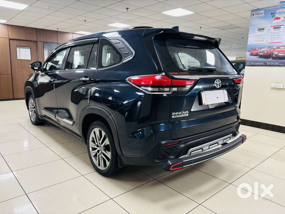Toyota Innova Hycross 2.0 Zx (o) Hybrid 7 Str, 2023, Cng & Hybrids