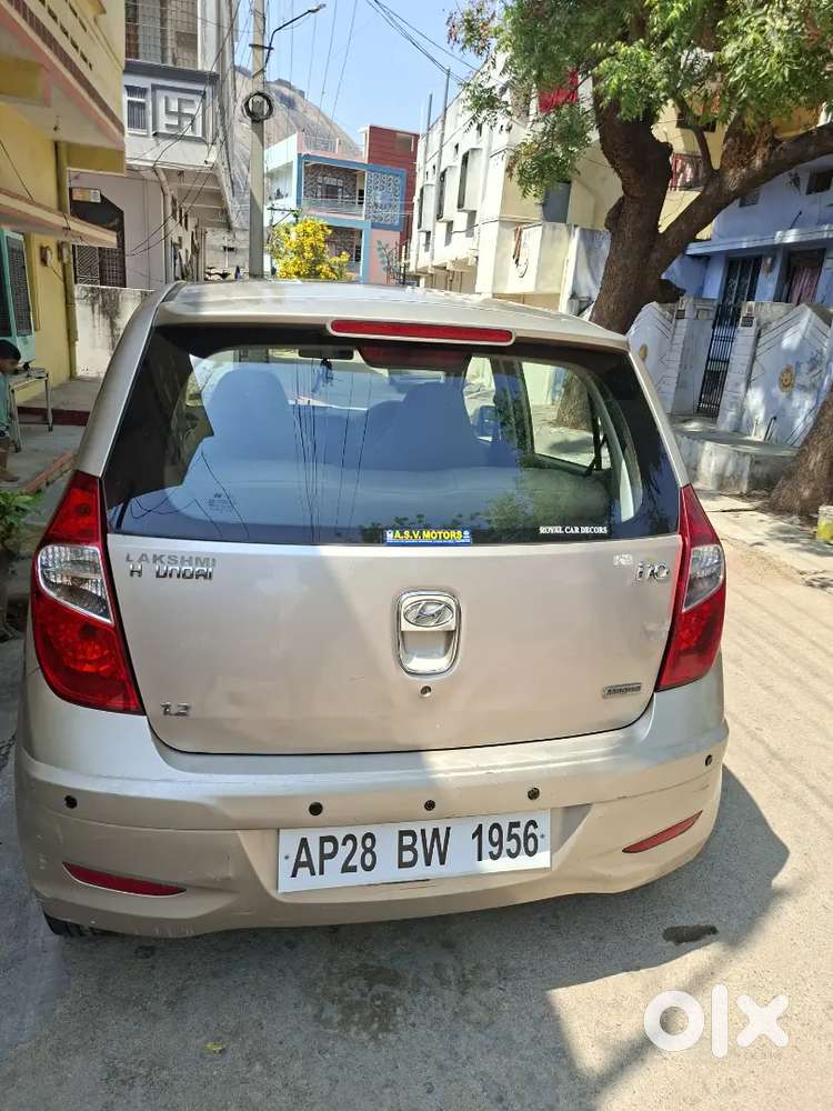 Hyundai I10 2011 Petrol 88450 Km Driven