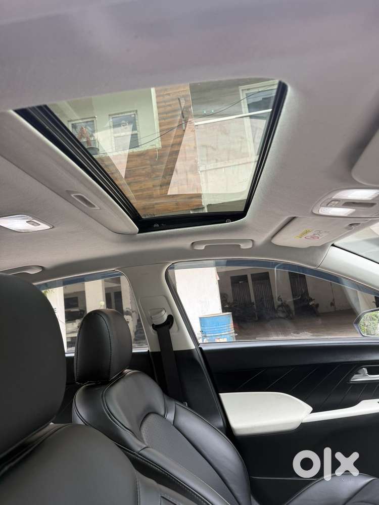 Hyundai New Verna Sx O 1.5 Turbo Gdi Mt, 2023, Petrol