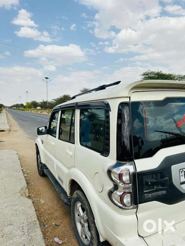 Mahindra Scorpio 2015 Modified