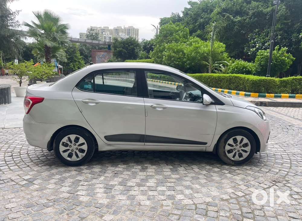 Hyundai Xcent Petrol 2015