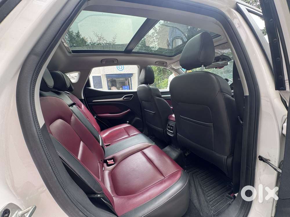 Mg Astor 1.5 Savvy Cvt S Red, 2021, Petrol