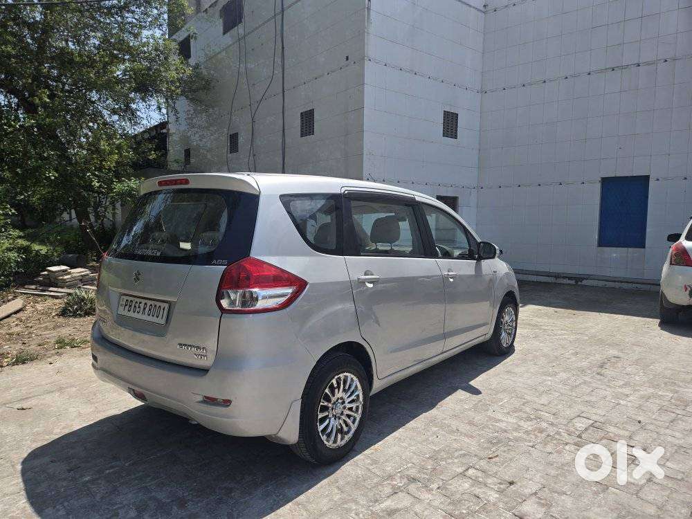 Maruti Suzuki Ertiga 2012-2015 Vdi, 2012, Diesel