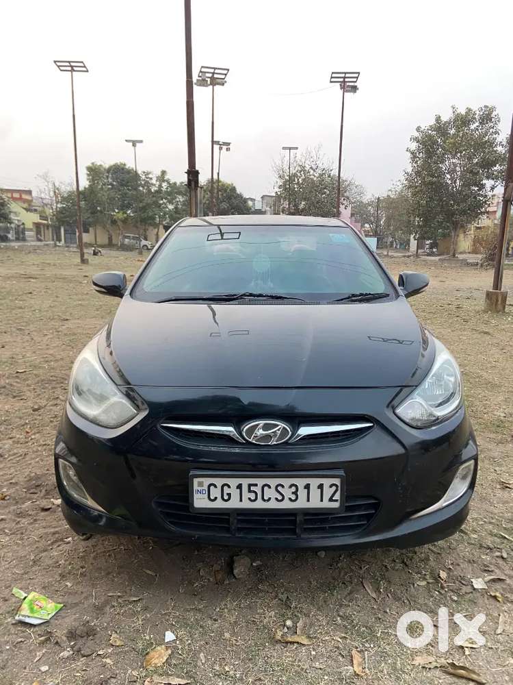 Black Verna 2014 1.6 Petrol Manual  80,000 Km  Excellent Condition