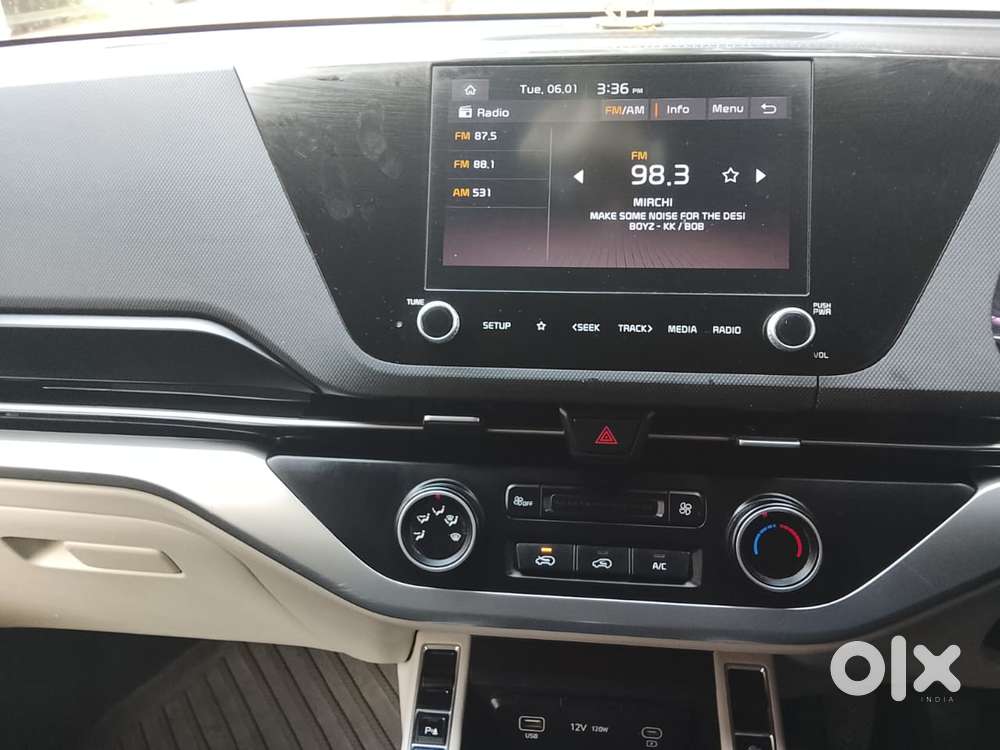 Kia Carens 1.5 Prestige 7 Str, 2022, Petrol