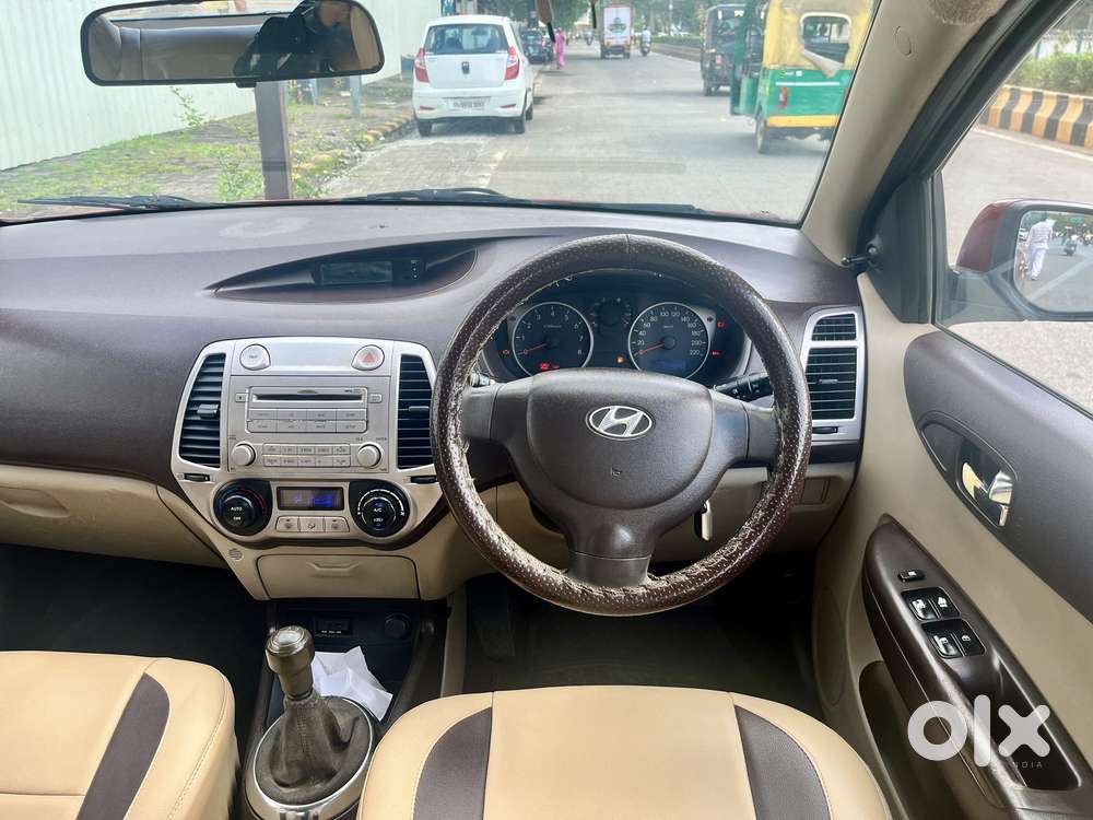 Hyundai I20 Magna 1.2 Mt, 2011, Petrol