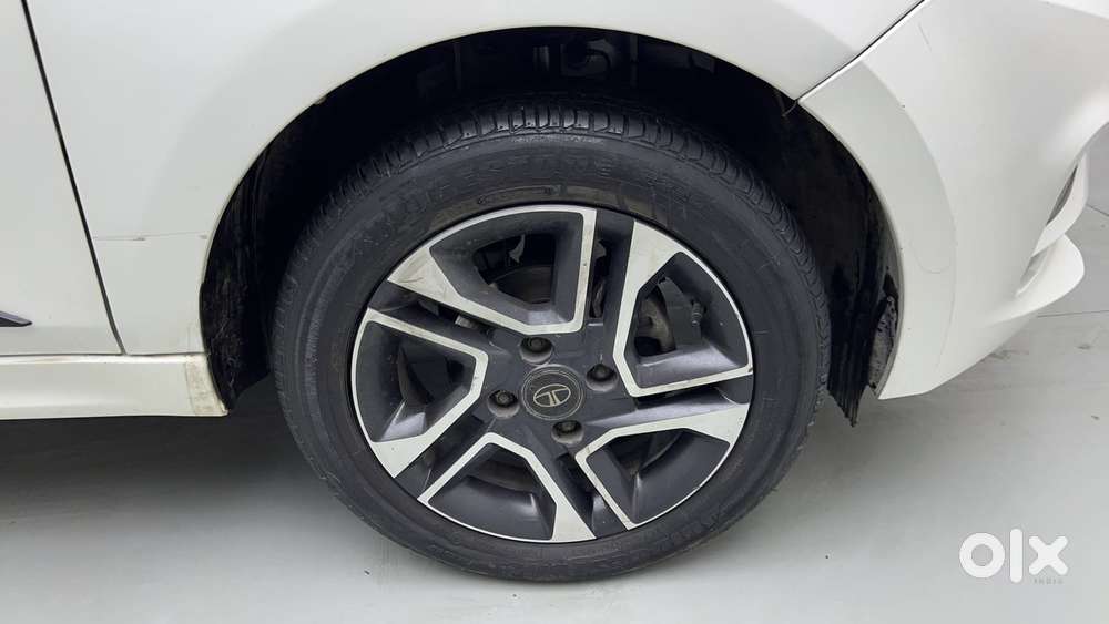 Tata Tiago Xza Plus, 2023, Petrol