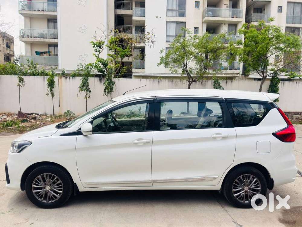 Maruti Suzuki Ertiga 2022-2023 Vxi Cng, 2022, Cng & Hybrids