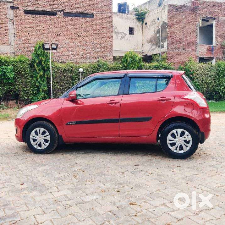 Maruti Suzuki Swift Vxi 1.2 Abs Bs-iv, 2014, Petrol