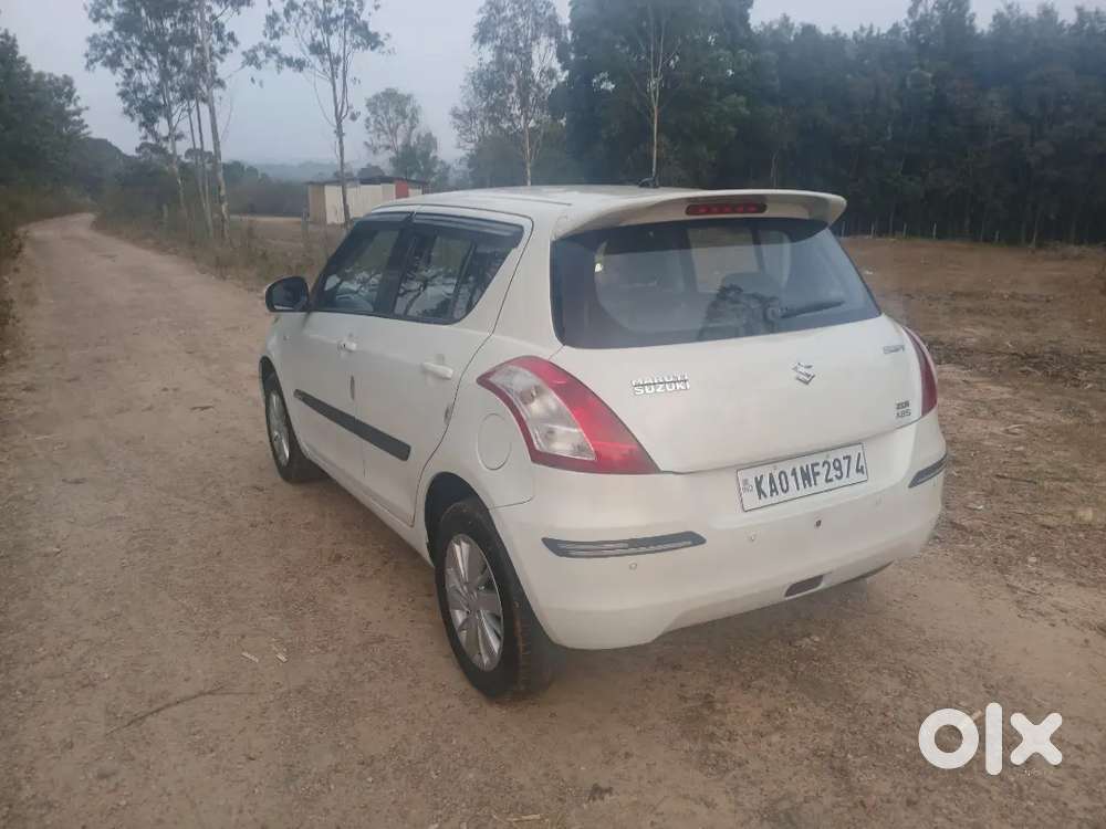 Maruti Suzuki Swift 2015