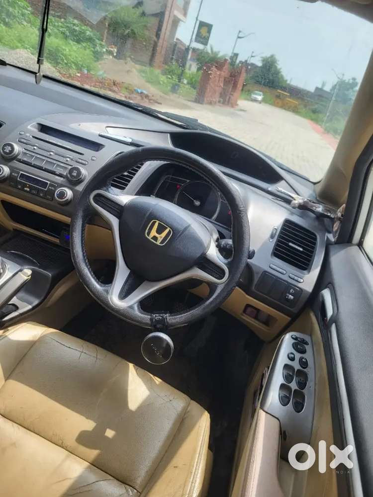 Also Add Cng  , Milage 26