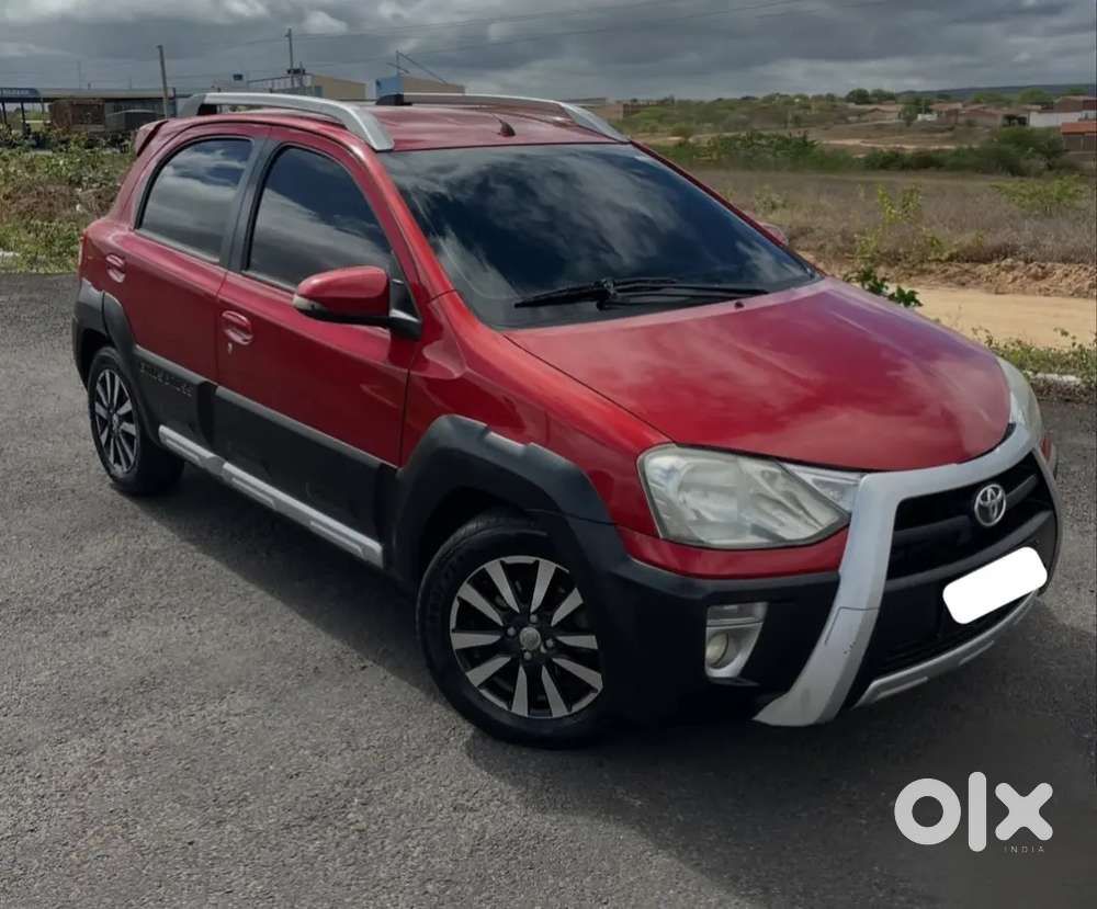 Toyota Etios Cross 2014