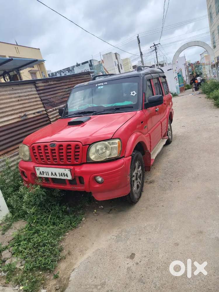 Mahindra Scorpio 2006