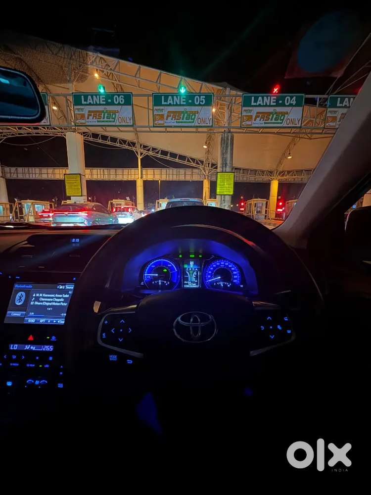 Toyota Camry 2018 Petrol Hybrid 55000 Km Driven Single Owner