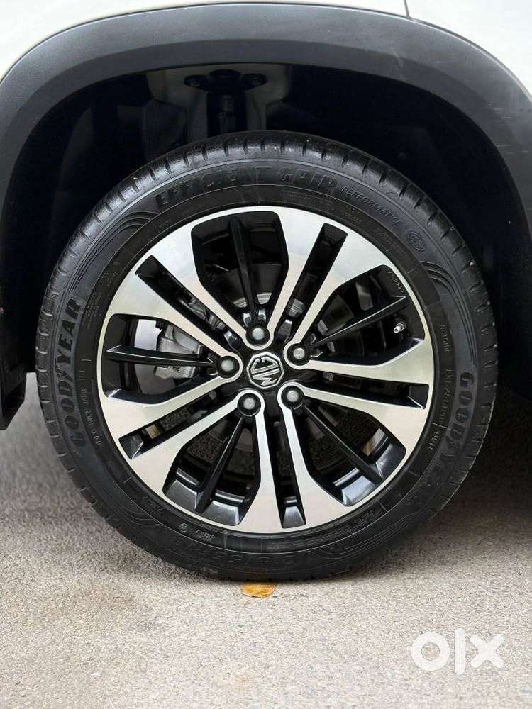 Mg Hector Sharp Pro 1.5 Turbo Cvt, 2023, Petrol