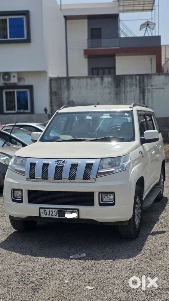 Mahindra Tuv 300 Mhawk100 T8, 2015, Diesel