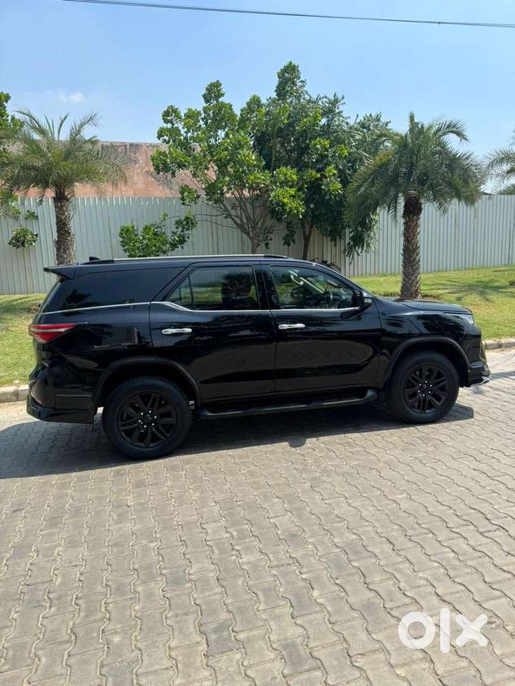 Fortuner 4*4 Auto Black Ppf Done