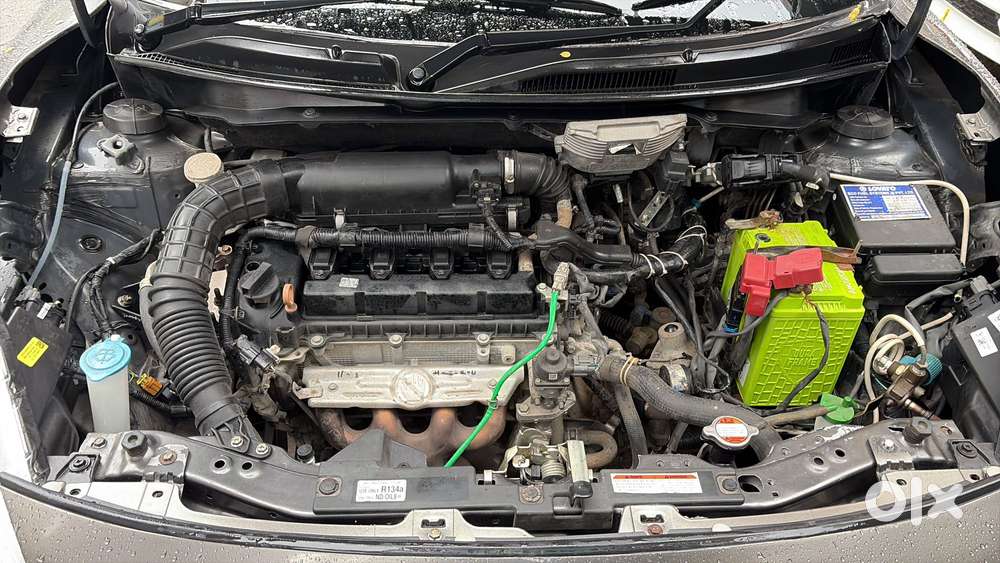 Maruti Suzuki Swift Dzire Vxi(o) Mt, 2023, Cng & Hybrids