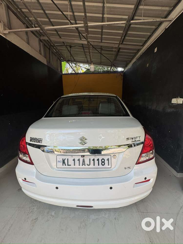 Maruti Suzuki Swift Dzire Vxi Optional, 2011, Petrol