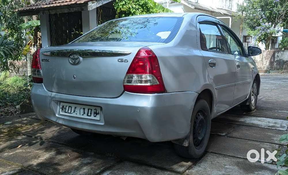 Toyota Etios 2013 Diesel 196000 Km Driven