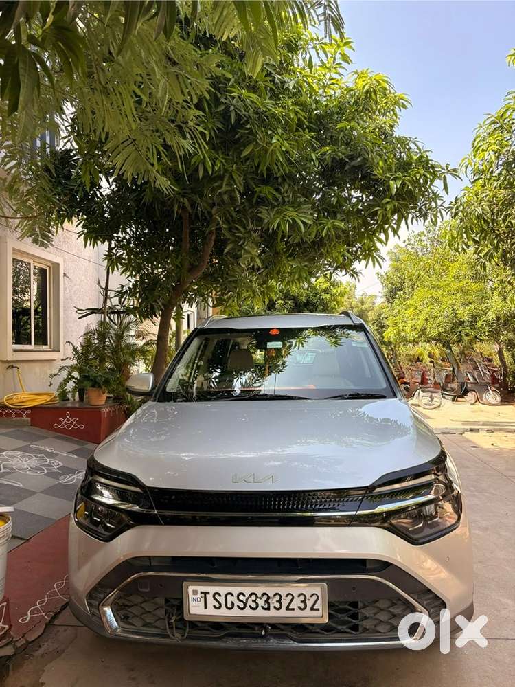 Kia Carens 2023 Manual