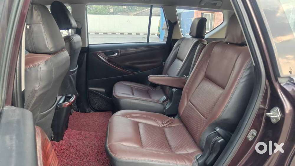 Toyota Innova Crysta 2.4 G Mt 8s, 2020, Diesel