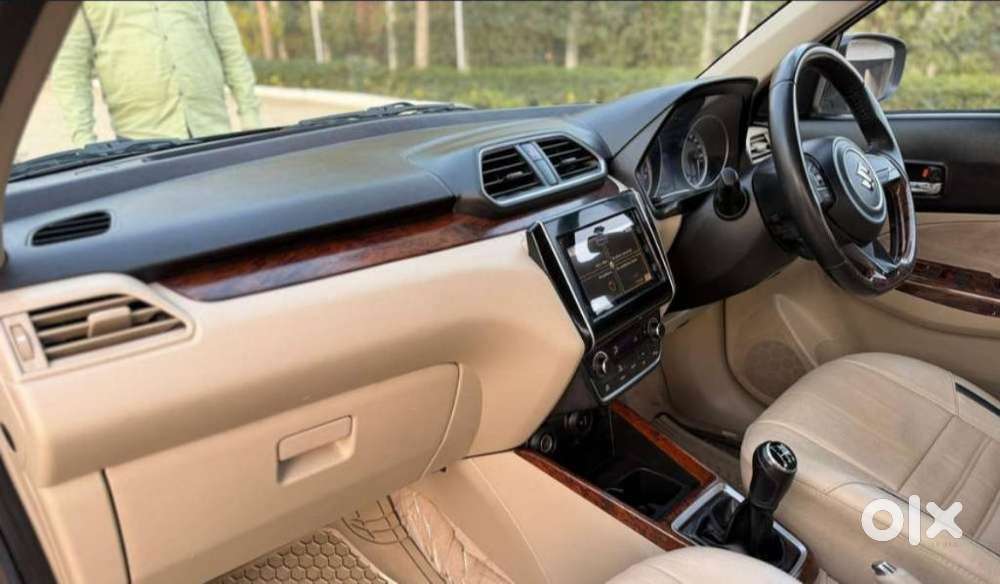 Maruti Suzuki Swift Dzire Zxi+ Mt, 2017, Petrol