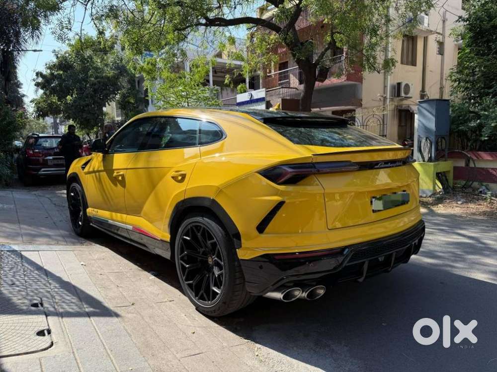 Lamborghini Urus V8, 2020, Petrol