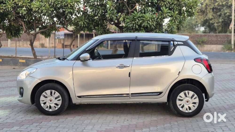 Maruti Suzuki Swift 1.2 Vxi (o), 2020, Petrol