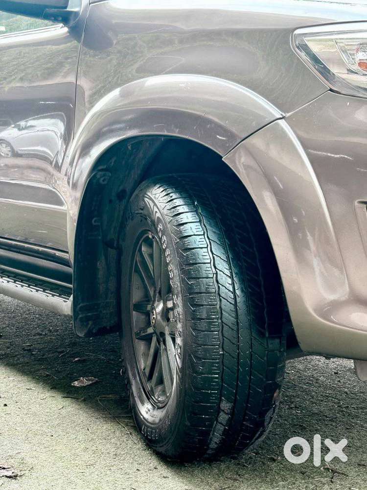 Toyota Fortuner 4x2 At, 2015, Diesel