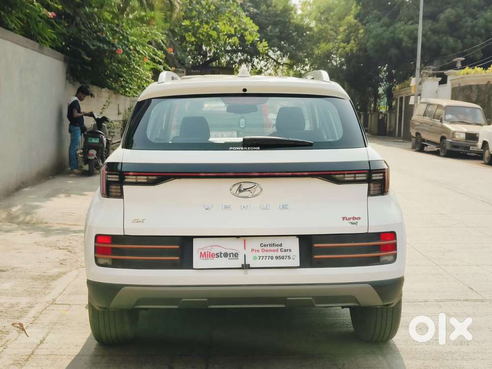Hyundai Venue 1.0 Sx (o) Turbo Dct, 2023, Petrol