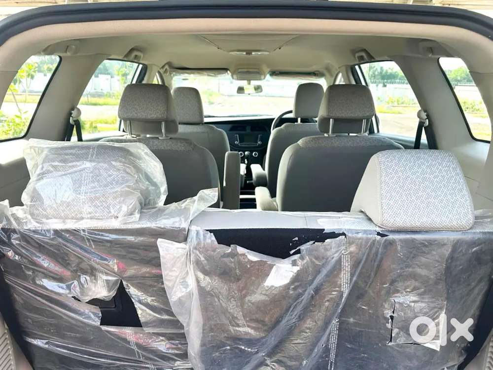 Mahindra Marazzo 2022 September Diesel M4plus