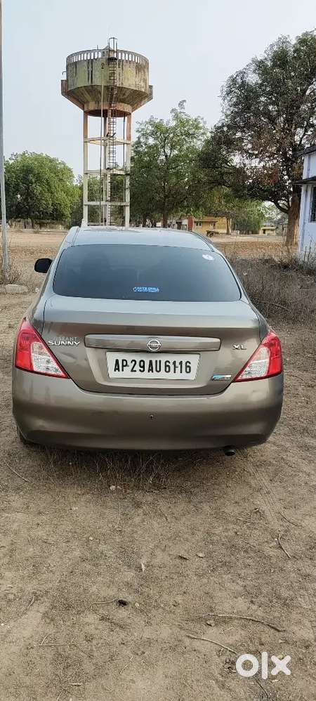 Nissan Sunny 2012 Diesel 120000 Km Driven
