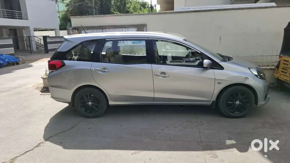 Honda Mobilio Petrol 1st 2014