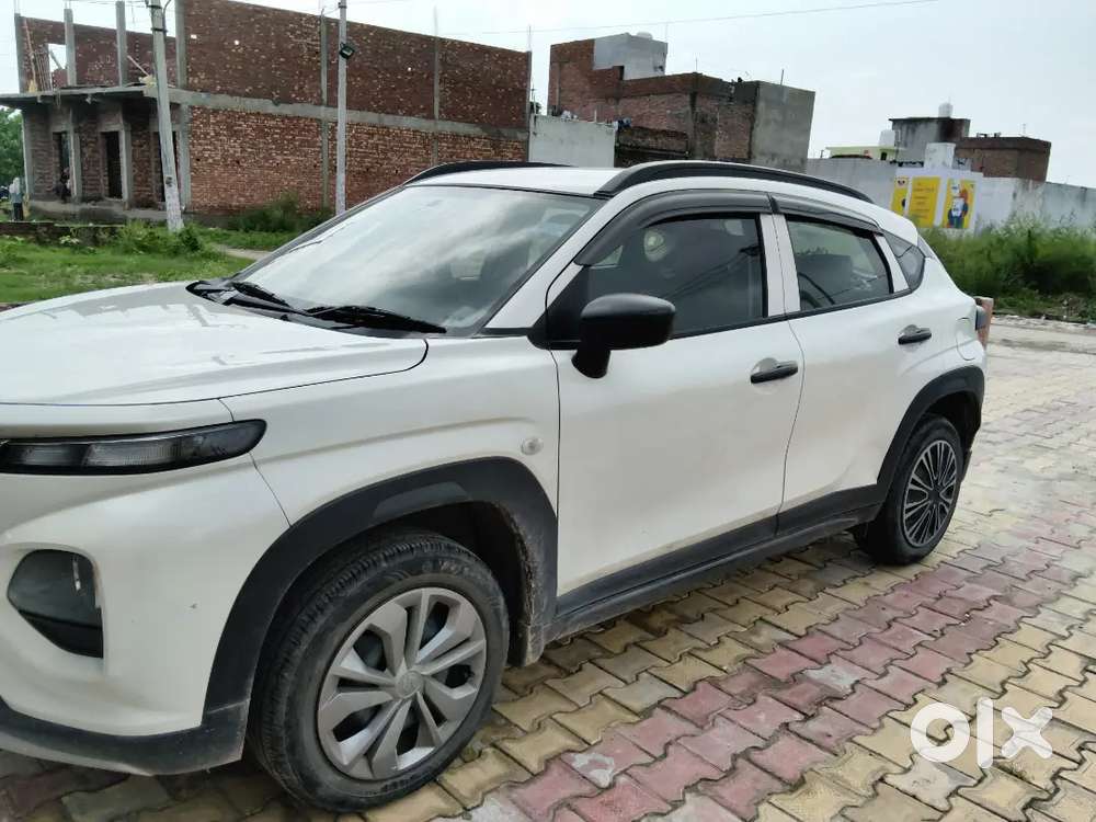 Maruti Suzuki Fronx Sigma 2025