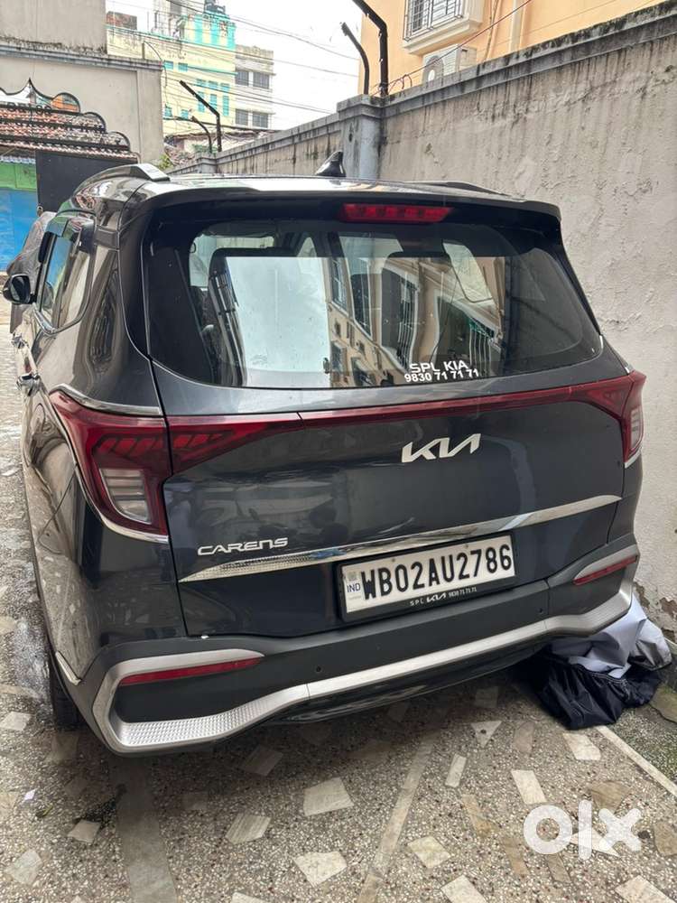 Kia Carens Petrol 2023