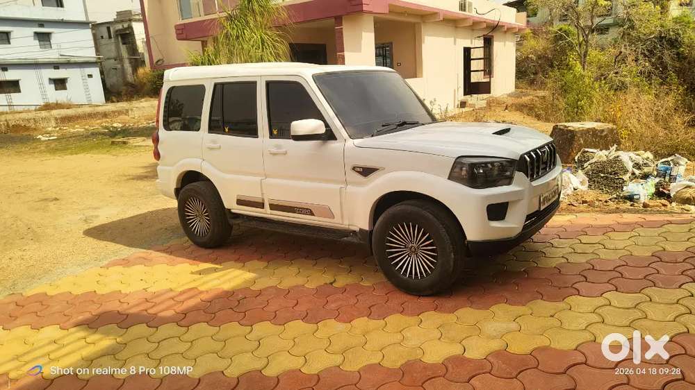 Mahindra Scorpio Classic 2014 Diesel 75000 Km Driven