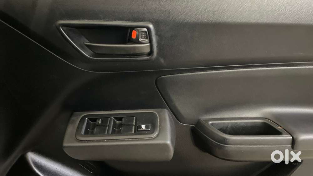 Maruti Suzuki Swift Lxi 2018, 2021, Petrol