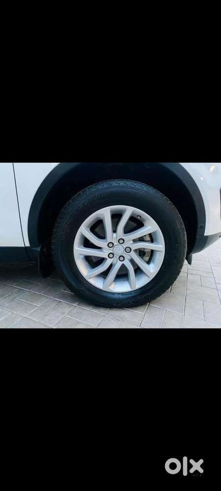 Land Rover Discovery 2018 Diesel Well Maintained