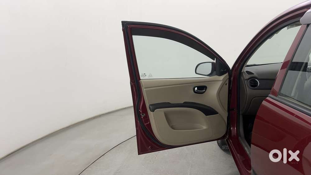 Hyundai I10 Sportz 1.1 Irde2, 2015, Petrol