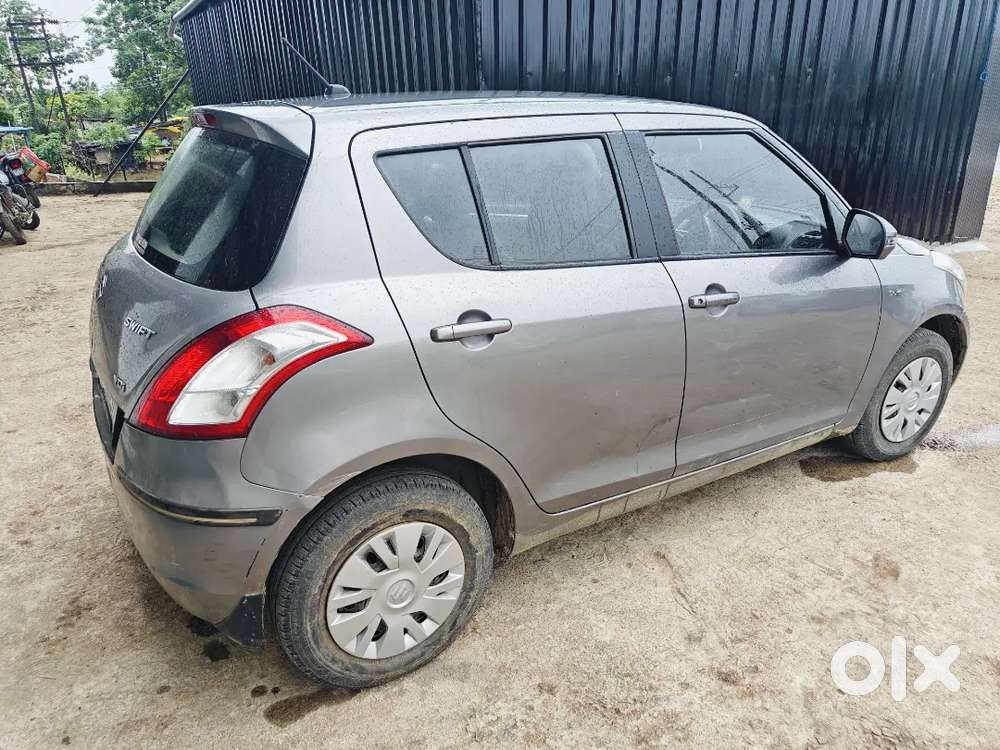 Maruti Suzuki Swift 2015 Diesel 94250 Km Driven