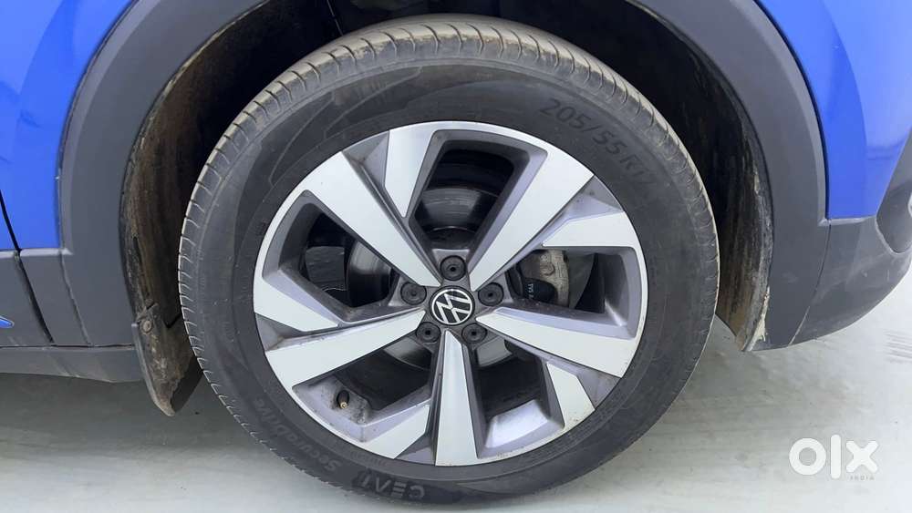 Volkswagen Taigun Topline 1.0 Tsi At (electric Seats), 2022, Petrol