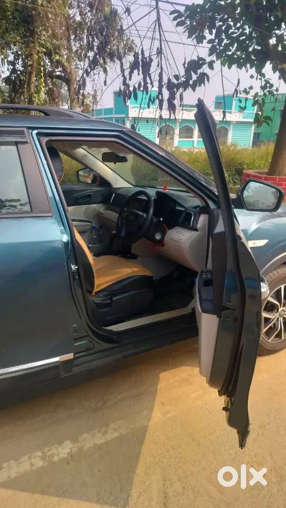 Mahindra Xuv300 2021 Petrol 86017 Km Driven