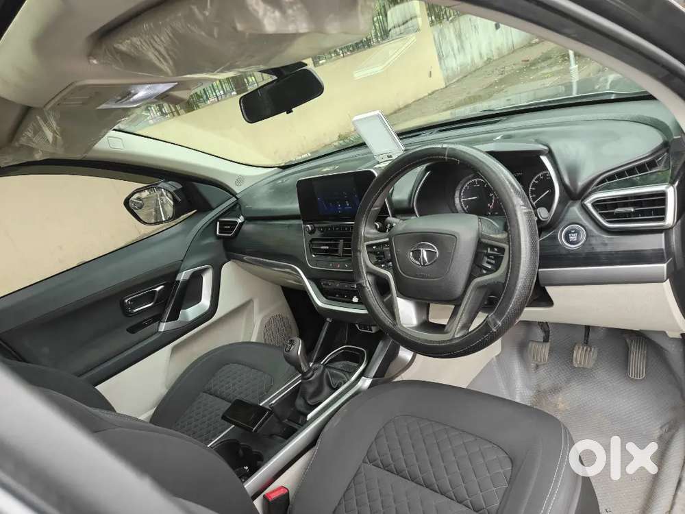 Tata Safari Xt Plus 2022 Diesel Manual