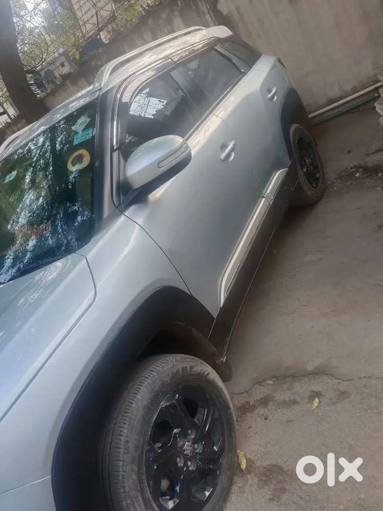 Maruti Brezza 1.5 Zxi Cng 2024
