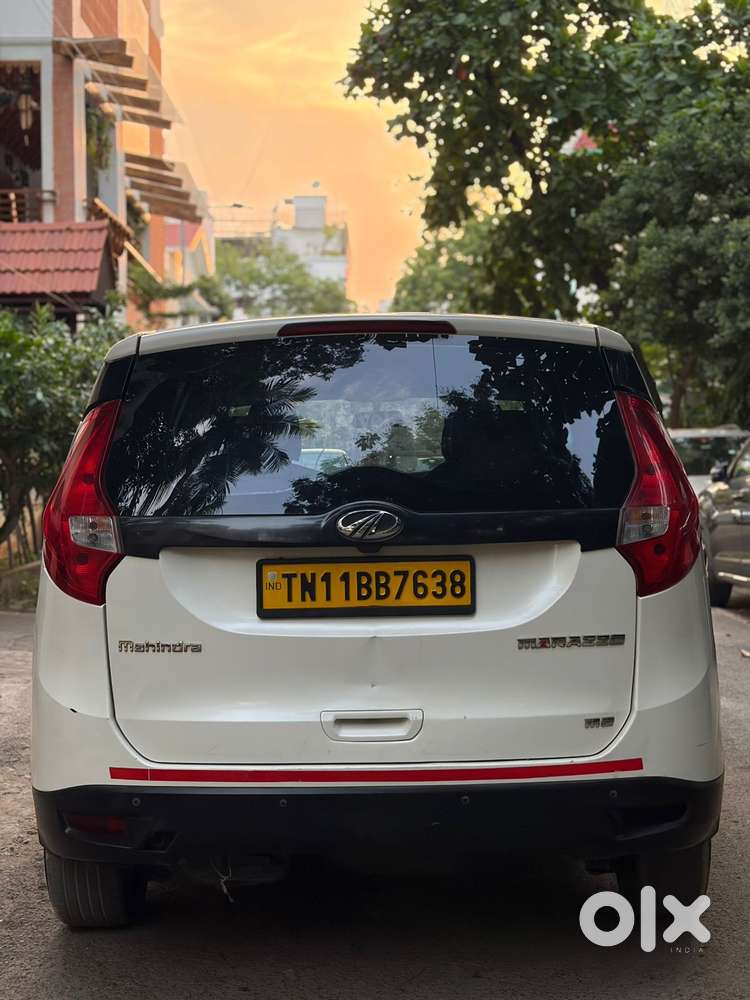 Mahindra Marazzo M2, 2023, Diesel
