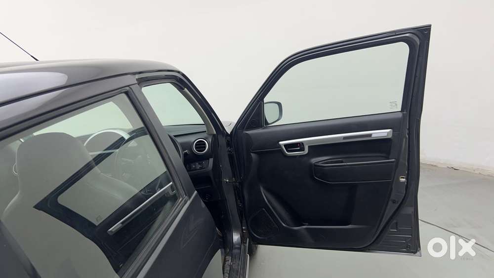 Maruti Suzuki S-presso Vxi Plus, 2022, Petrol