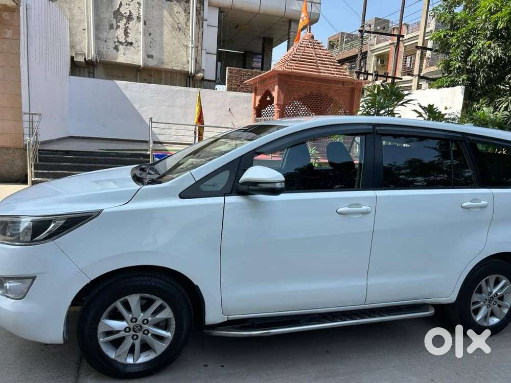 Toyota Innova Crysta 2017 Diesel Good  For Salecondition